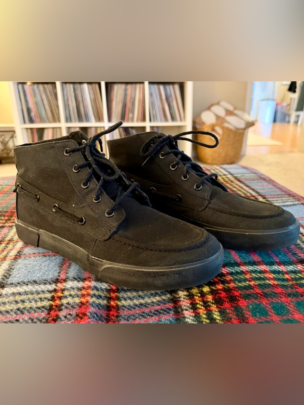 Men’s Size 9 Polo Ralph Lauren Lander Chukka Black Canvas Lace Up Sneakers